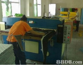 綠紡環保袋廠 牛津布袋、西服套、禮品袋與成人用品的專業制造商